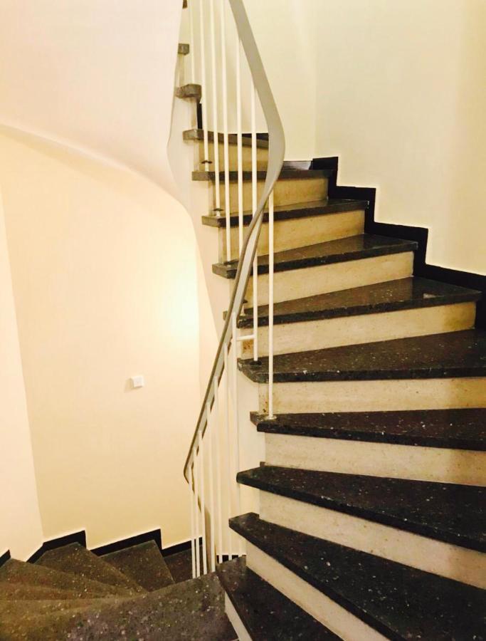 Deluxe Apartments In Hearth Of Downtown Dusseldorf Bagian luar foto